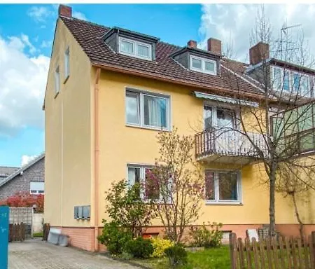 2-bedroom With Kitchen And Garden, Fast To Dusseldorf Messe Apartment Duisburg
